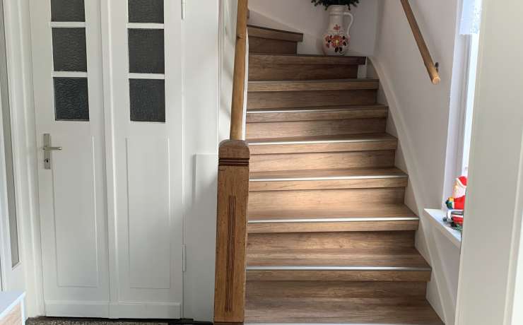 AKOBA „UNI-SYSTEM“